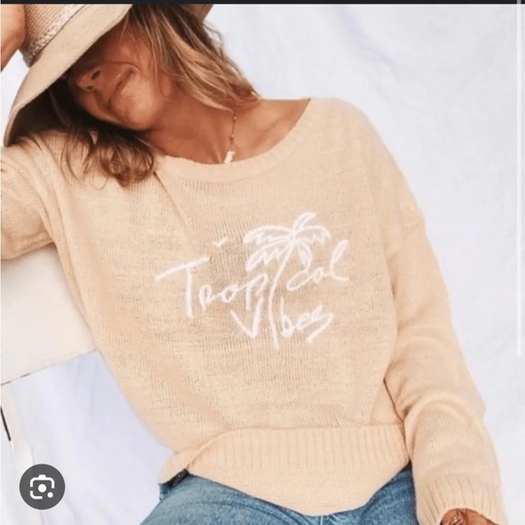 Goldfish Kiss X Beachly Sweaters - NWT Goldfish Kiss Oversized Sweater